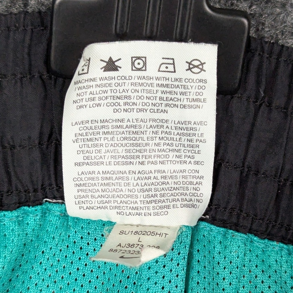 Nike Mens Colorblock Nylon Mesh Lined Athletic Shorts Teal Red Black Large - Picture 4 of 10
